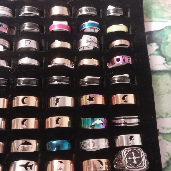 Assorted Stainless Steel Rings - Picture 8 of 13